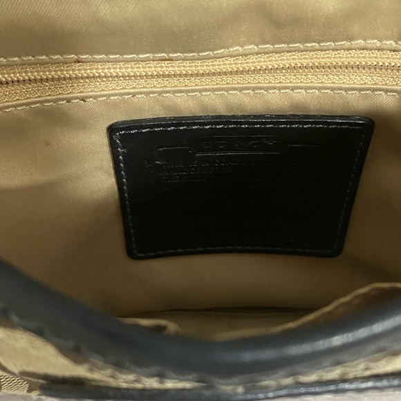 Coach Mini Brown Shoulder Bag. Serial: H0773-11441. - Picture 5 of 7